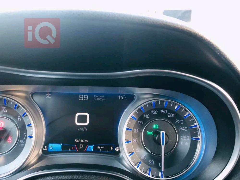 كرايسلر 300